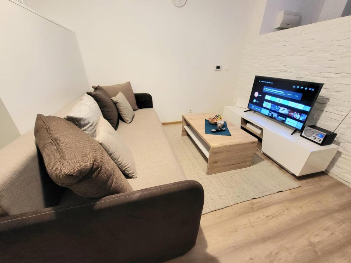 Veľký apartmán 3 Bratislava Exterior foto